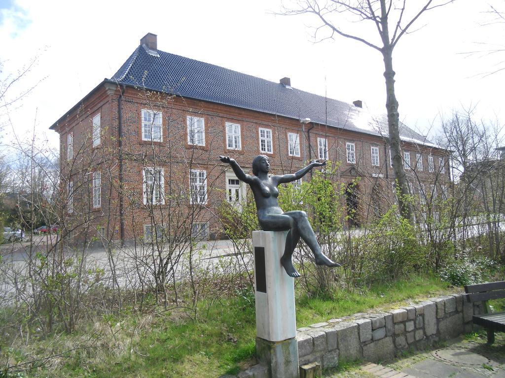Hotel Pelli Hof Rendsburg By Tulip Inn Exterior foto