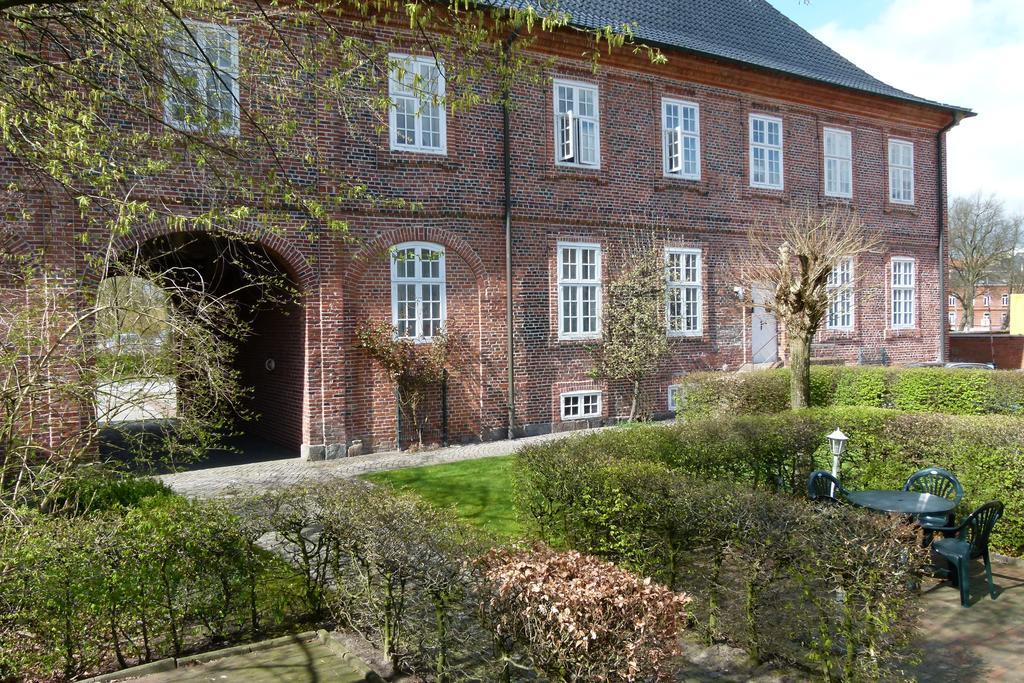 Hotel Pelli Hof Rendsburg By Tulip Inn Exterior foto